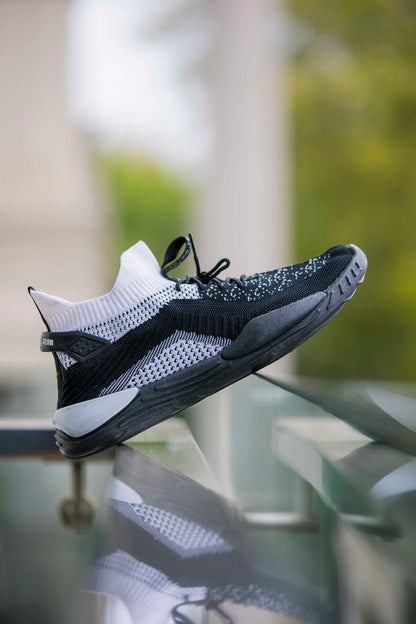 Oxtrid Men's Flyknit Sports Shoes