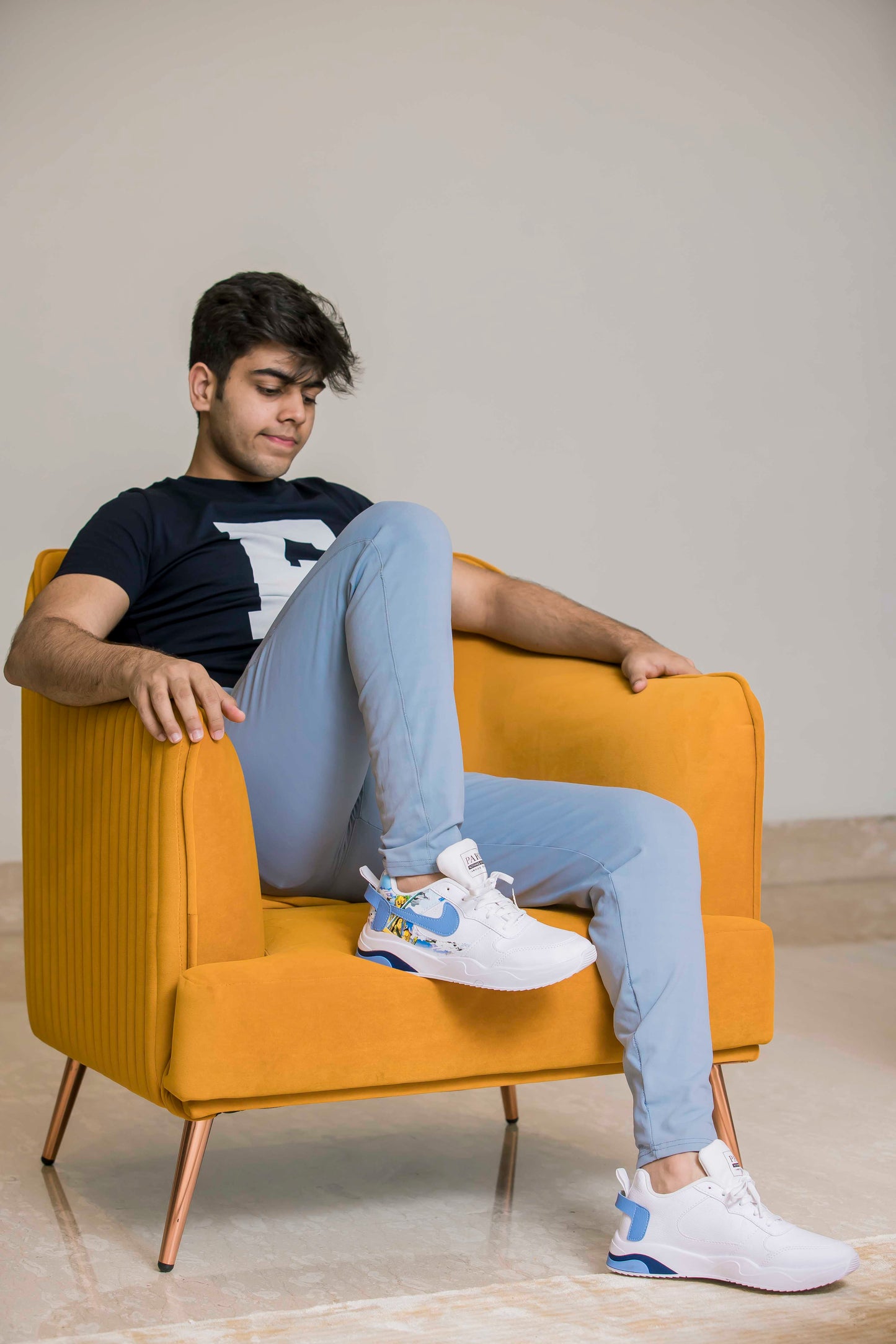 Oxtrid Graphic Street Sneakers
