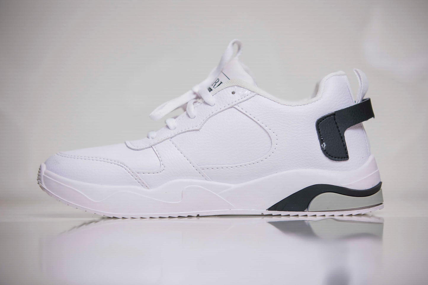 Oxtrid Graphic Street Sneakers
