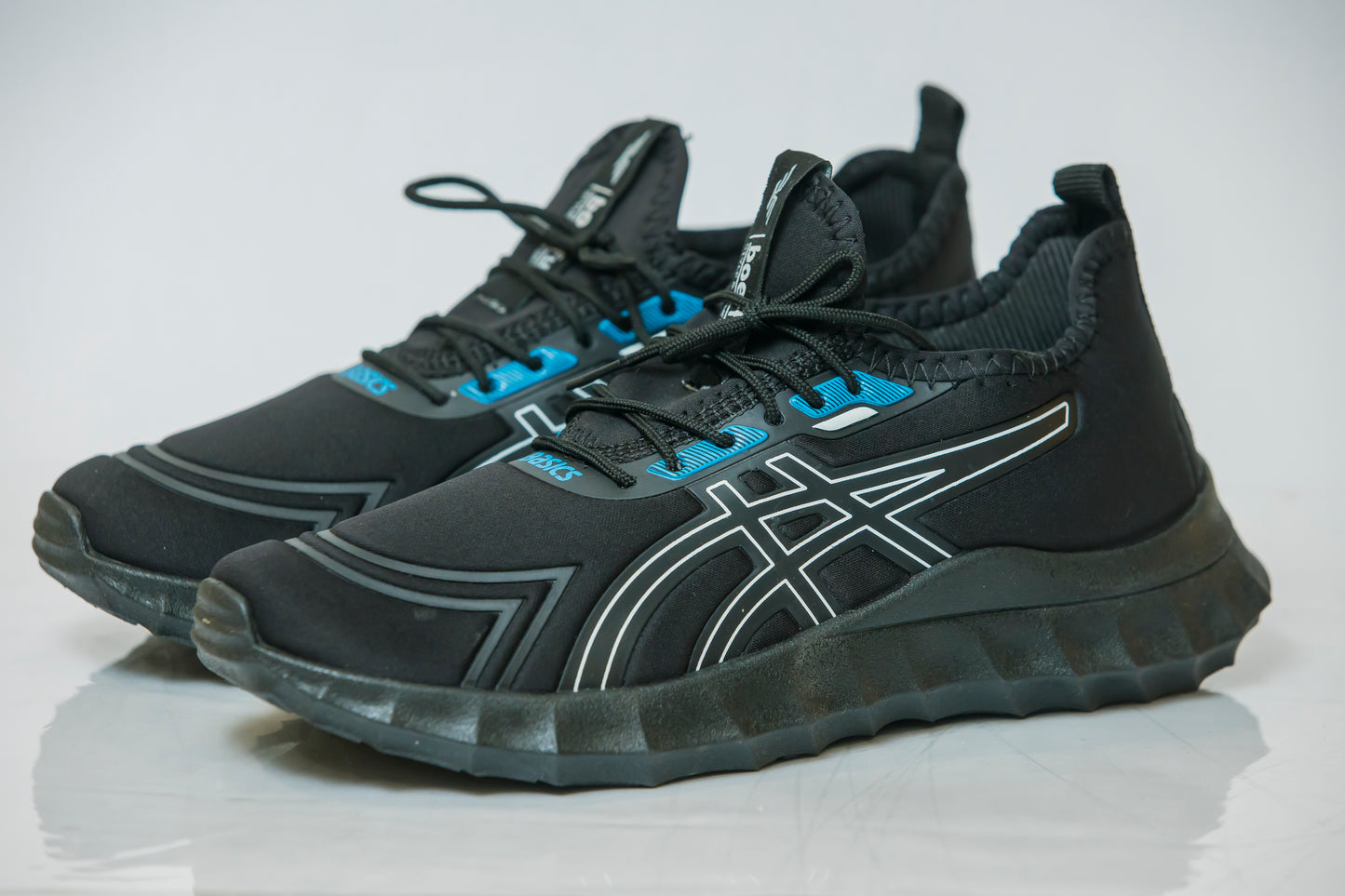 fashionable mens trainers