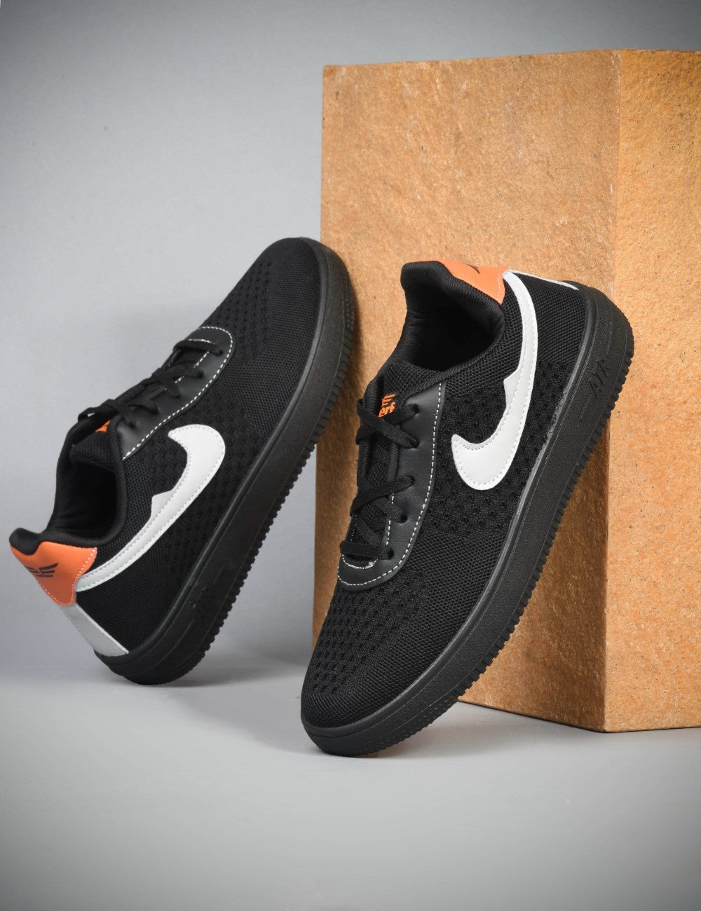 Oxtrid Men's Casual Sneakers